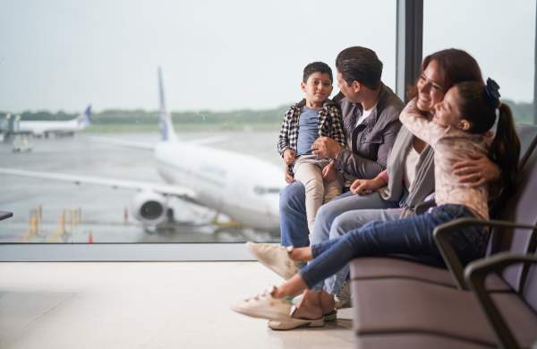 Passengers family waiting for their fly at Tocumen International Airport at Panama City, Panamá