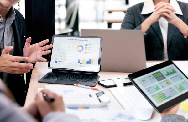 The Simpleview Sales Quarterly report: Download the 2026 Q1 edition