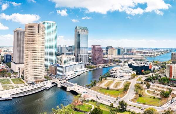 How Visit Tampa Bay uses CRM + Satisfi Labs to strategically communicate with after-hour travelers