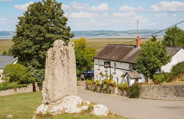Llanrhidian village