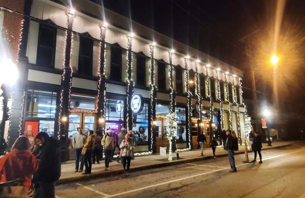 Plain City Christmas Under the Clock