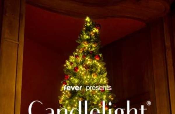 Candlelight: Christmas Carols on Strings