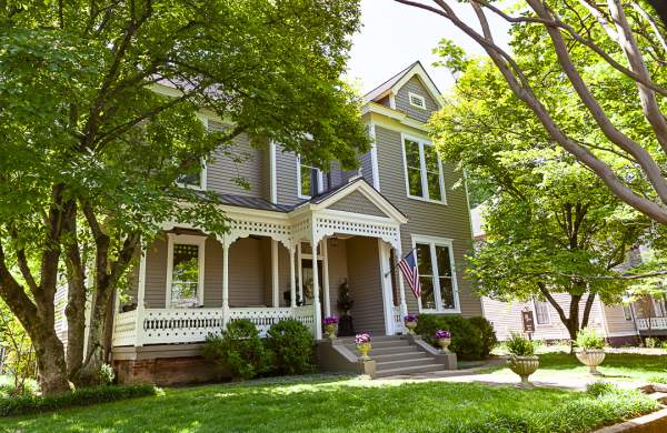 Historic Walking Tour of Old Town