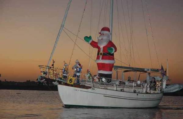 2025 Christmas Boat Parade