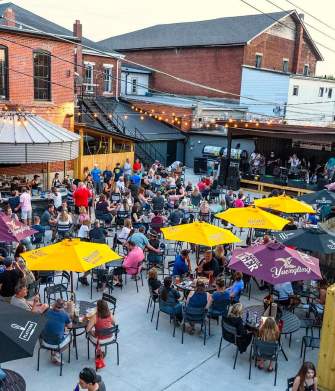 Outdoor Dining in Central Ohio