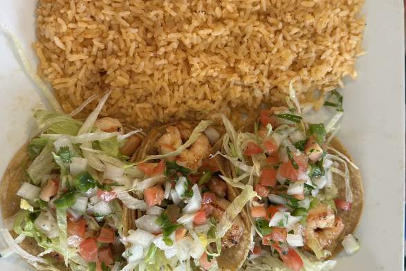 Dining Divas & Dudes Discover Arandas: Flavor, Flair, and Friendly Faces