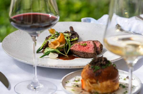 Where to Eat in Kelowna & the Okanagan Valley: A Guide to Local Foodie Spots