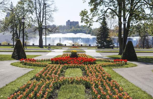 Niagara's Best Parks For Scene-Stealing Sunsets
