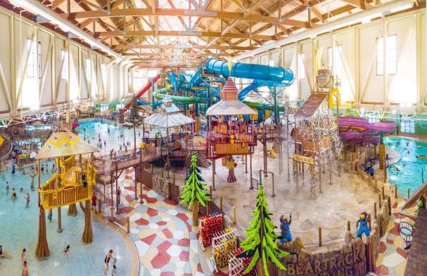 Absolutely Wonder-full: Niagara's Attractions Are Full of Surprises