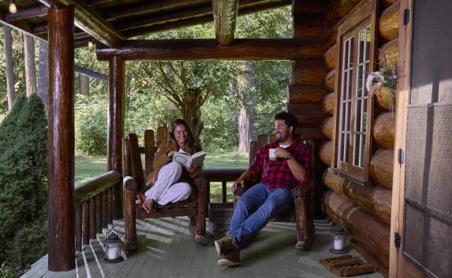 Spectacular Riverfront Lodging on the McKenzie River