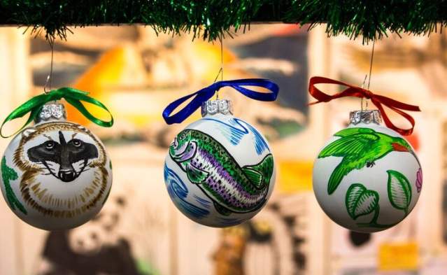 Saturday Market's Holiday Market