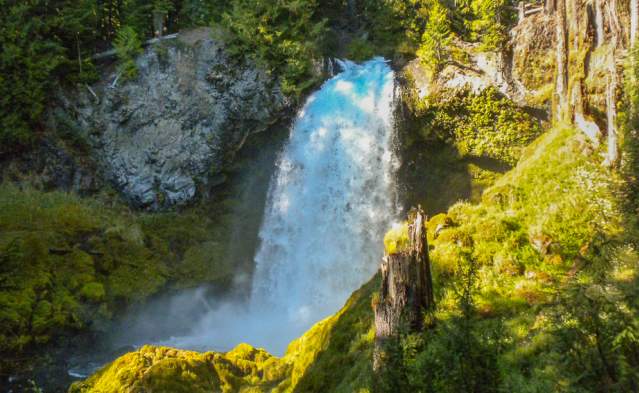 Sahalie Falls