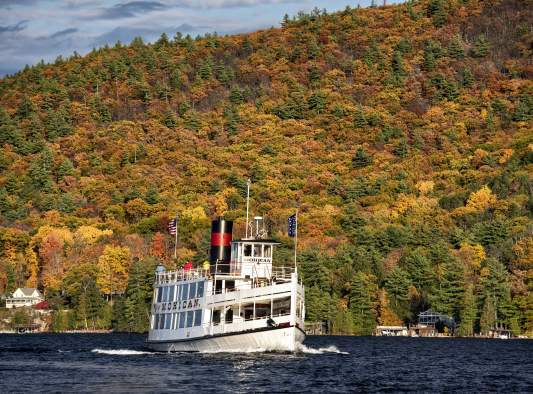 Mohican Fall Foliage Full Lake Cruise