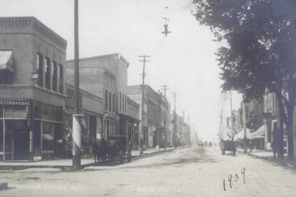 4 Things to Know About the Downtown Stevens Point Historic Walking Tour