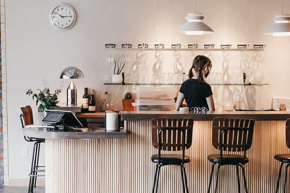Find great bites in the Stevens Point Area from morning to night with our specialized food guide.