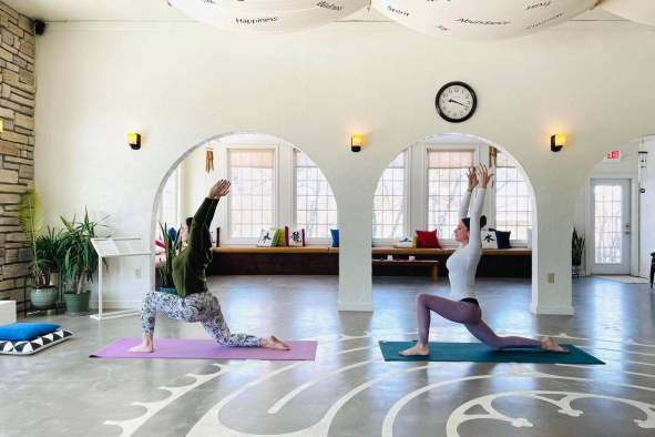 Flow Yoga