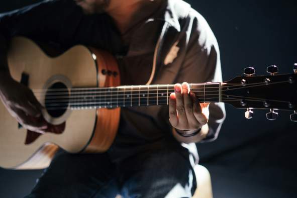 Live Music: Jared Hubbard