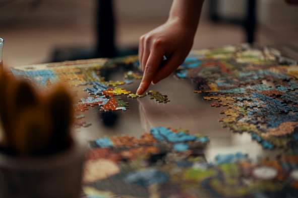 Team Speed Puzzling on Tap!
