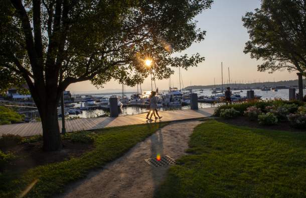 Waterfront Park Summer