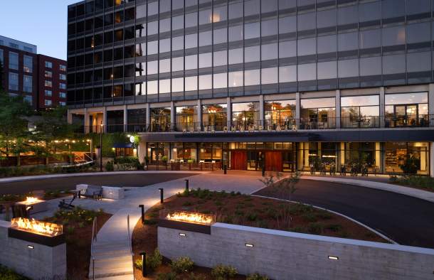Hotel Champlain