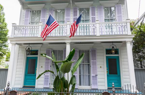 Garden District home, flags