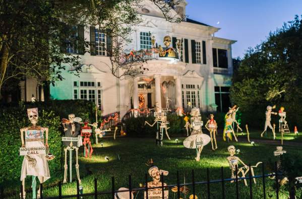 Berger Residence - St. Charles Avenue and State Street - Skeletons