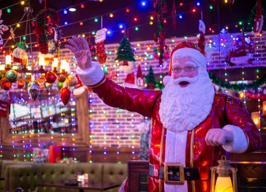 Holiday Pop-Up Bars in Overland Park