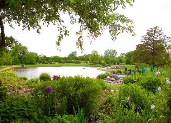 Overland Park Arboretum & Botanical Gardens