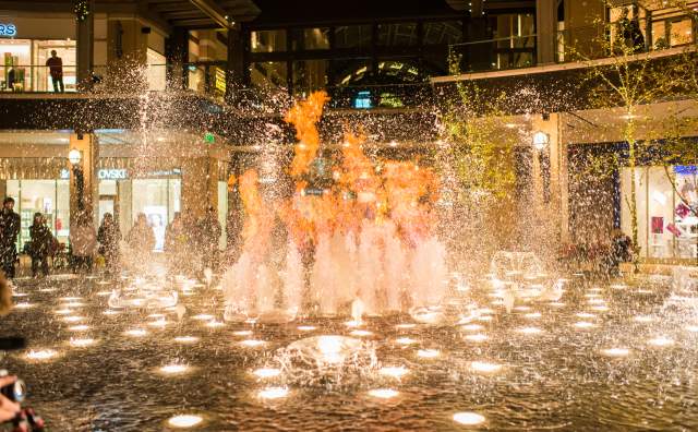 Holiday Fountain at City Creek Center