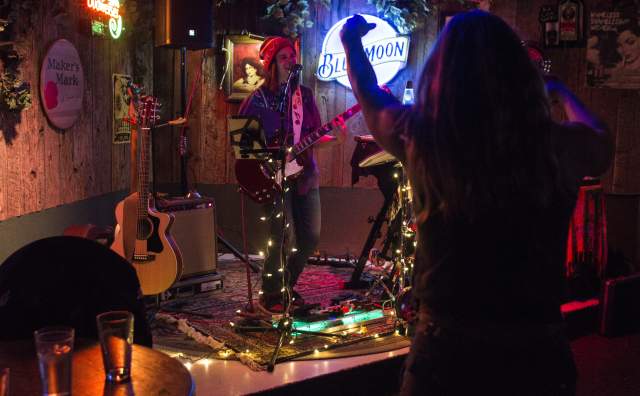 Live Music at The Hog Wallow Pub