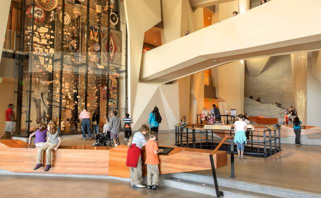 DTN - HI - Attractions - Natural History Museum of Utah