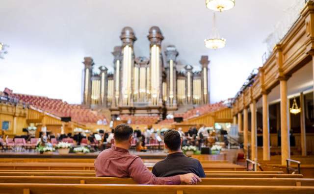 Salt Lake Tabernacle at Temple Square