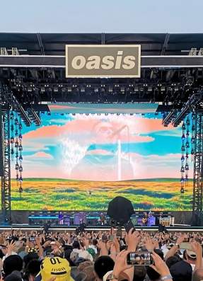 A 24-Hour Guide to Manchester for Oasis Fans