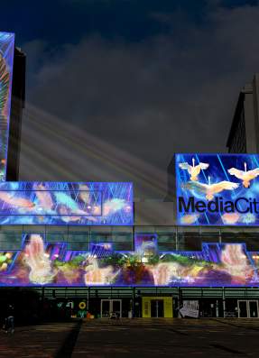 Guide to Christmas Events at MediaCity & The Quays: Lightwaves, feasting and family shows