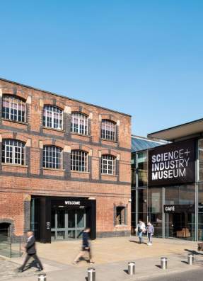 Essential repair work begins on the Science and Industry Museum’s iconic 1830 Viaduct and gantry