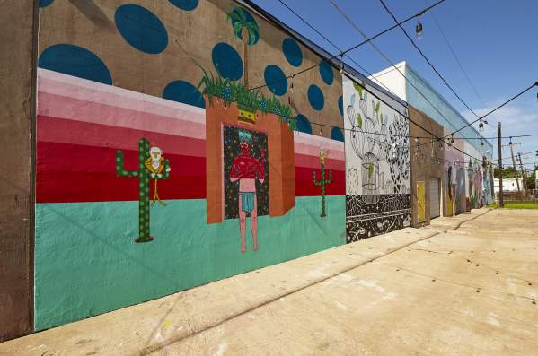 Coloring Cowtown: Murals in Fort Worth