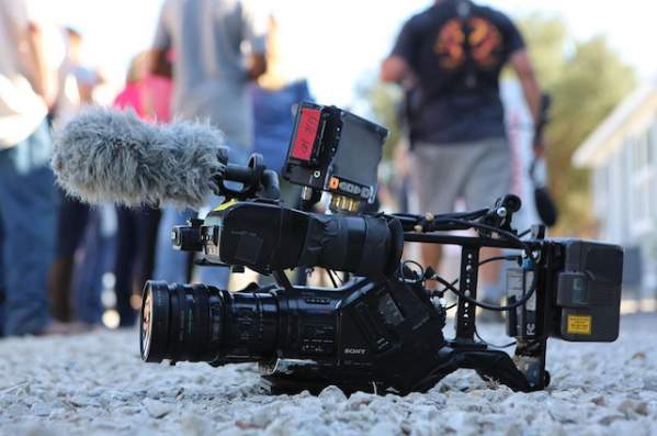 YouTube: View Unexpected Stories