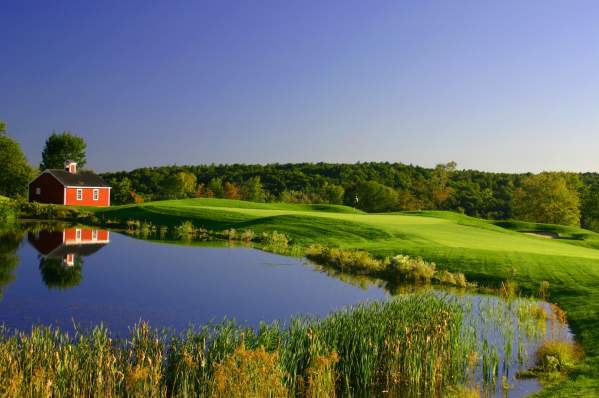 "Stay and Play" Guide to Golf in Central MA