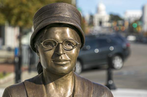Rosa Parks Statue