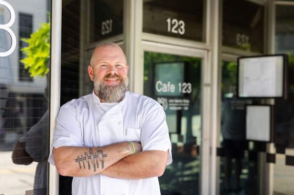 Chef Series: Café 123's Chef Eron Bass