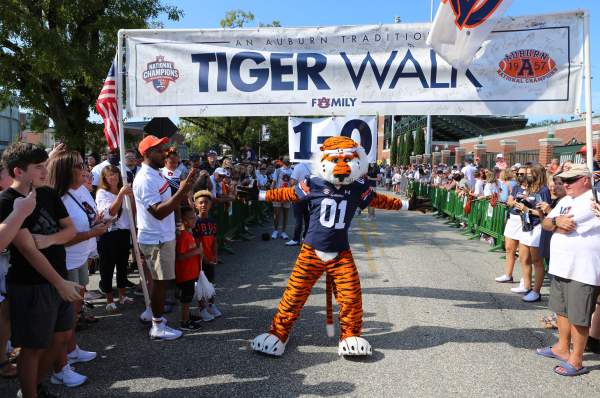 A brief history of Tiger Walk, an Auburn Tradition