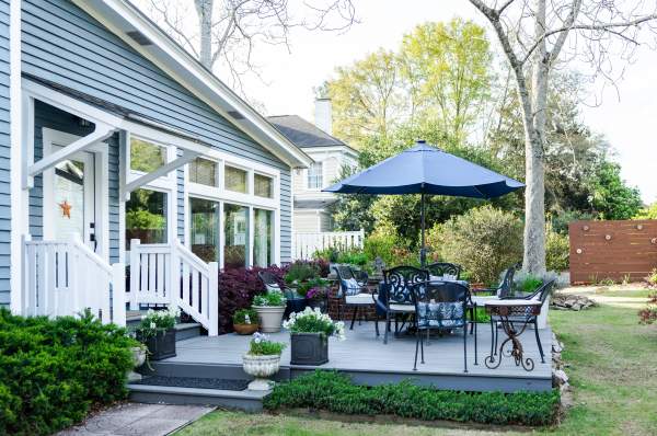 Amenities For Crenshaw Guest House