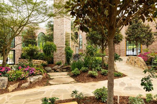Garden Buyout Botanic