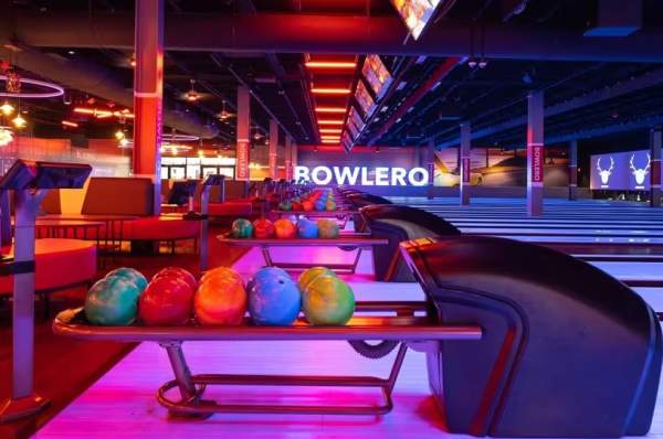 Bowlero