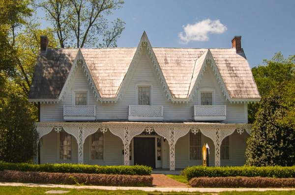 gingerbread house