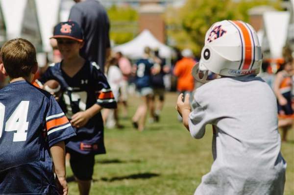 Tailgate kids