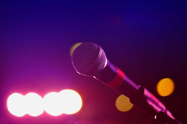 Scott Rische's Acoustic Open Mic: The Grape Escape
