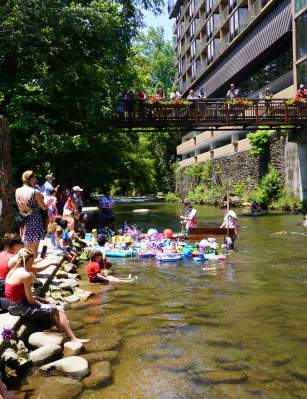 Gatlinburg River Raft Regatta