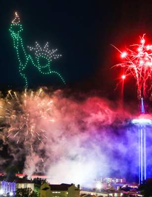 4th of July Drone Show & Fireworks Finale