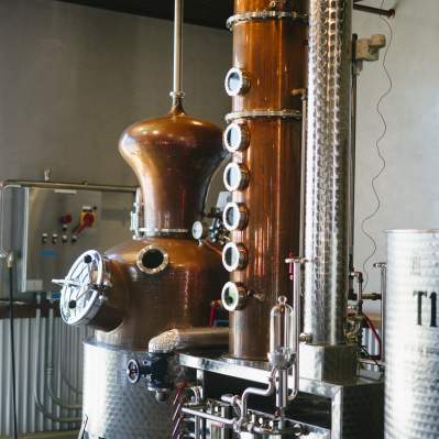 Distillery stills